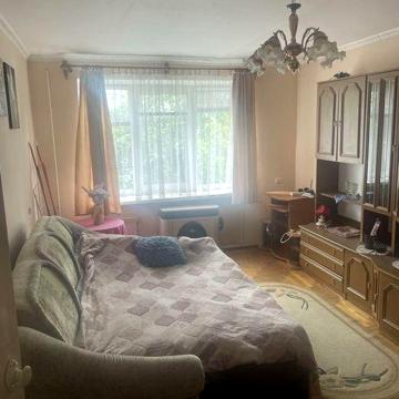 Квартира однокімнатна 36м кв м. Виноградів Закарпаття