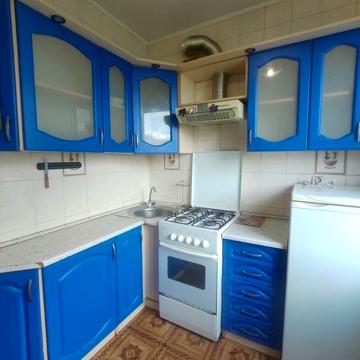 3-ком Аэрокосмический (Гагарина), 80 Державинская Холидей