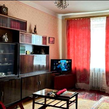 (7) Продаж 2к. квартири в центрі міста (2590)