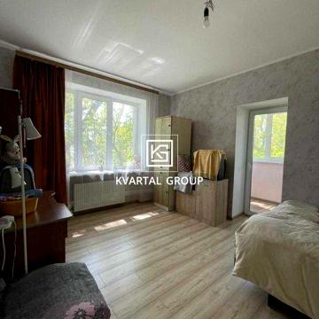 Продаж 1к квартири в ЖК Варшавський