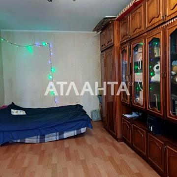 Космонавтів вул., 13б