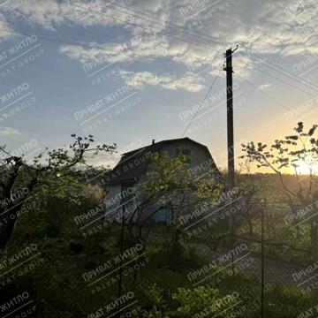 Староруслянська вул., 1