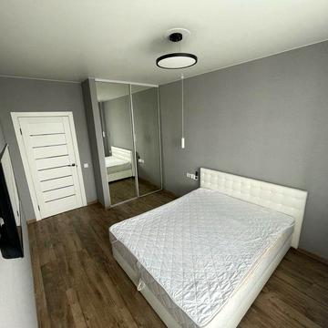 Без комісії рієлтора 1-кім ЖК Караваєві Дачі оренда