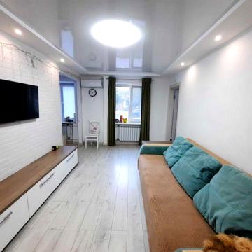 Продам 3к квартиру з ідеальним ремонтом в центрі