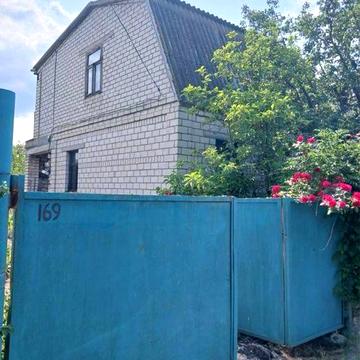 Продаю 3-х кімнатний будинок в межах міста Миколаїв.