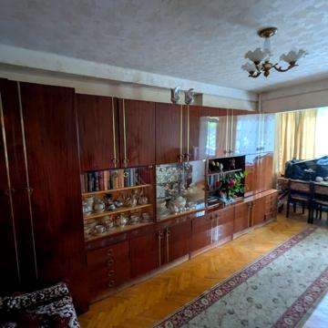Амвросія Бучми бульв., 7