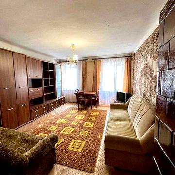 Продаж 2-кім кв.в центрі по вул.Князя Романа