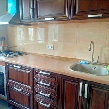 Продам 1 комнатную,ремонт Бровары, бул. Независимости, 10-а