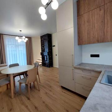 Продаж сучасного таунхаусу  67м2 с.Білогородка