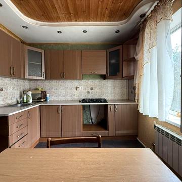 Продаж квартири 1 км. вул.Щаслива  ( 7 км. км від Києва)