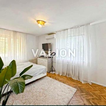 Продаж 2 кім. квартири Вул. Садово-Ботанічна, 4, Метро Звіринецька
