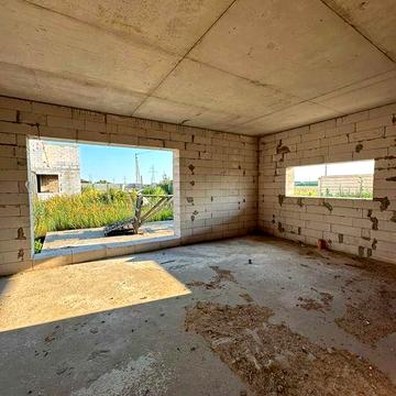 Будинок 145 м2 + тераса (20 м2) + навіс (50 м2) під авто