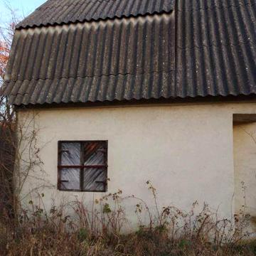 Продається дача на околиці Долини