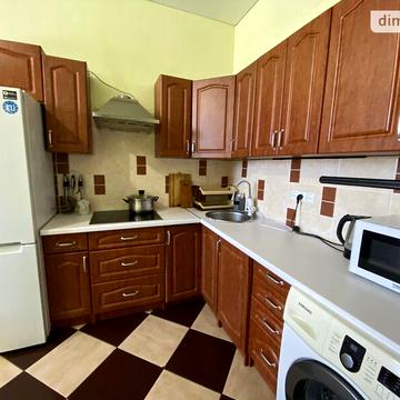Продаж 1к Квартира Центральна (Червоний хутір) вулиця