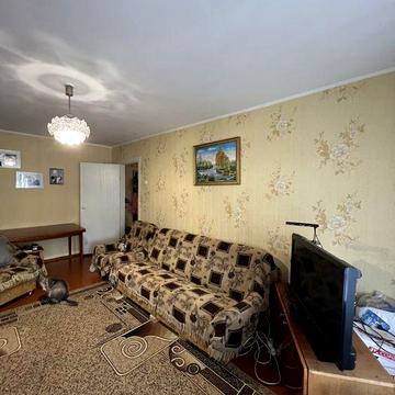 Трикімнатна  квартира в зручному районі