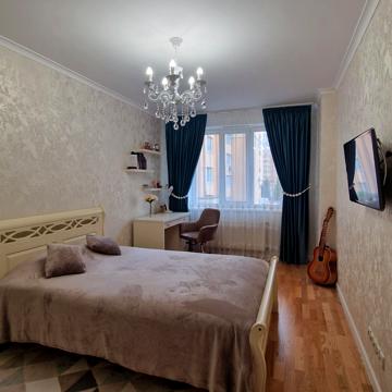 Лесі Українки вул., 28