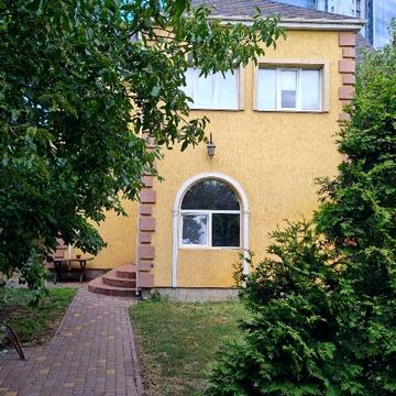Довгострокова оренда 5к Дім Передова вулиця