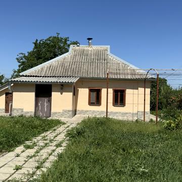 Садова, 111