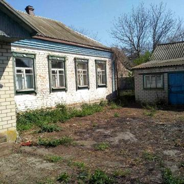 Будинок в селищі Сахновщина