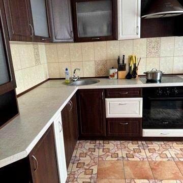 Продам 2 кім.кв. по вул. Гетьмана Мазепи в р-ні Нижній Бам-Макдональс