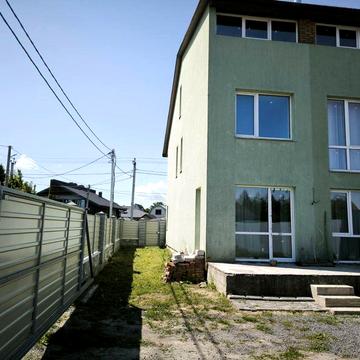 Таун 200 м.кв в Ворзелі