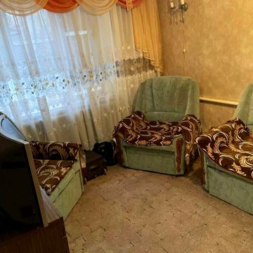 Скиданівська вул., 17