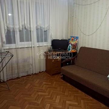 Саперна вул., 16