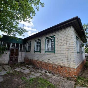Гарний будинок по вул. Рябухи