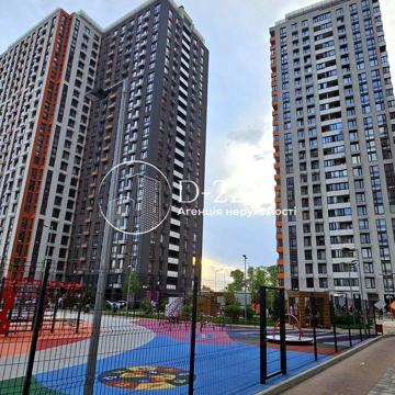 Дніпровська набережна вул., 20-А