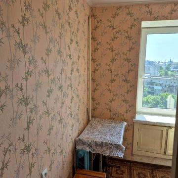 Продам 1 кімнатну квартиру на Холодногірській 7 поверх. Ліфт працює