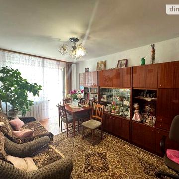 Продаж 4к Квартира Пулюя Івана вулиця
