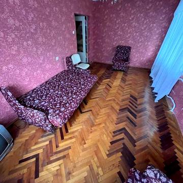 Продається 2к.квартира Генерала Безручка.