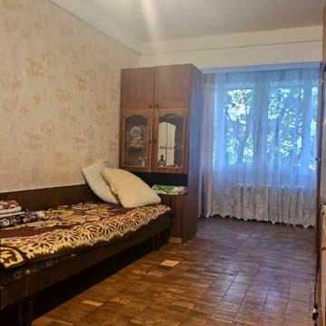 Празька вул., 25/2