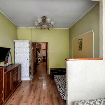 Сембратовичів вул. (), 7