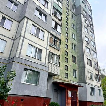 Мстиславська вул., 42