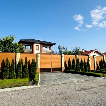 Продам котедж в Білогородці (Шевченкове) 213 м2 з ремонтом та меблями!