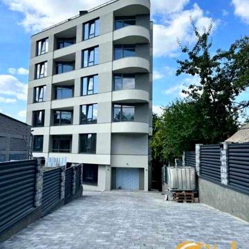 Продаж 2 кімнатної квартири, вулиця Червона