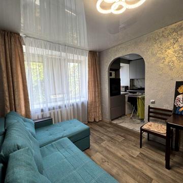 Продам 3-х кімнатну квартиру