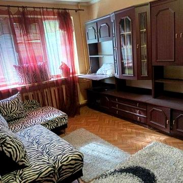 Продам 1 к. квартиру вул. Ощепкова