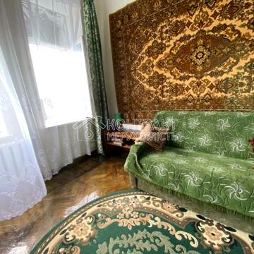 Класичний пров., 8