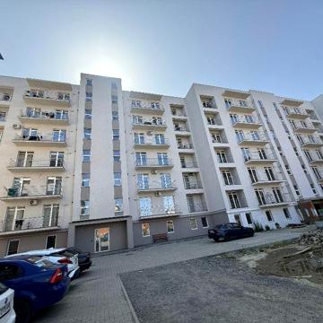 Однокімнатна чорнова квартира ЖК Богомольця, 19