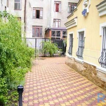 ПРОДАМ дом с участком на ул. Пироговская