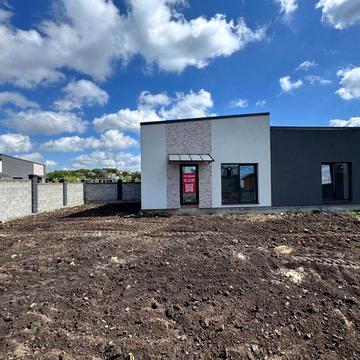 Продам котедж район Райскій сад.