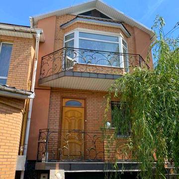 Продаж 2-х поверхової частини будинку на Ближньому Замості 2342