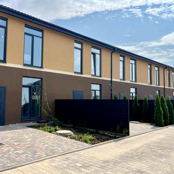 Продаж таунхаусу 51м2. Закритий комплекс в с.Іванковичі. БЕЗ КОМІСІЇ