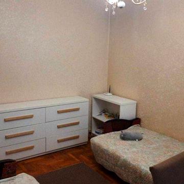 Здається в оренду 2-кімнатна квартира, вул. Заболотного, 102