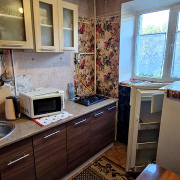 Хворостянка вул. (Праці), 32