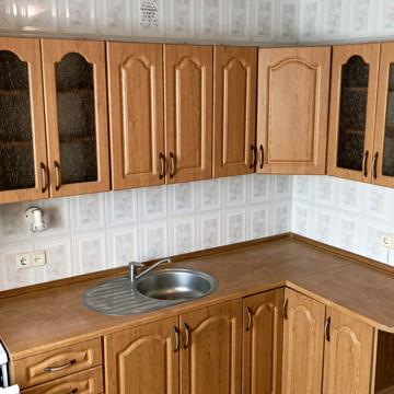 Тарасівська вул., 20