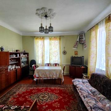 = Продаж частини будинку р-н Басів кут
