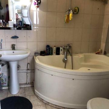 Продаж 2к Дім Олександра Капуша вулиця